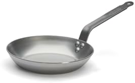 Lodge 3.2-quart pre-seasoned cast-iron combo cooker