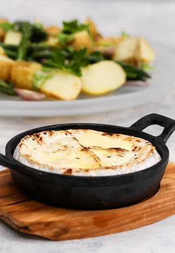 Artesà mini cast casserole with board
