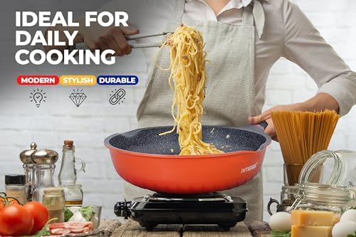 Deep ceramic sauté pan with lid